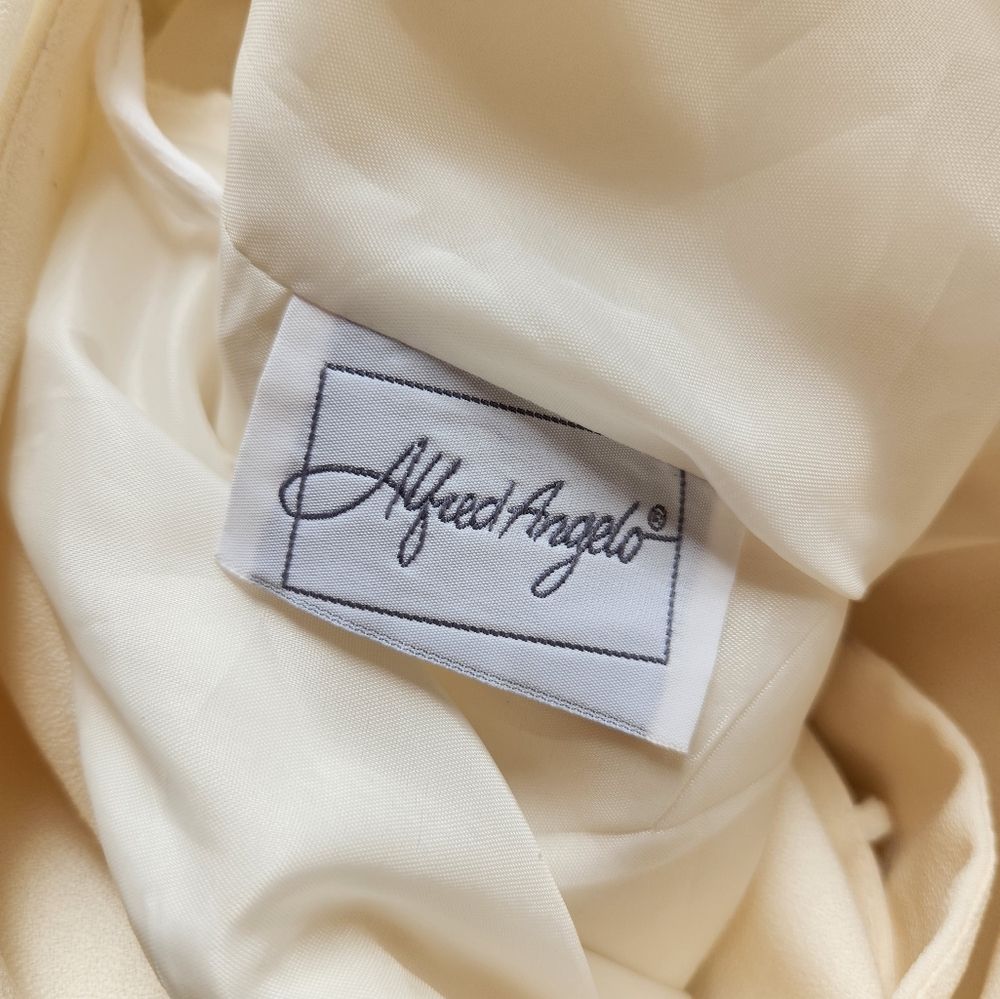 Alfred Angelo Blouse - Picture 5 of 9